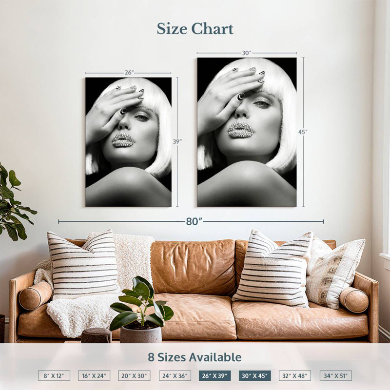 Senne Diamond Lips, 39" H x 26" W
