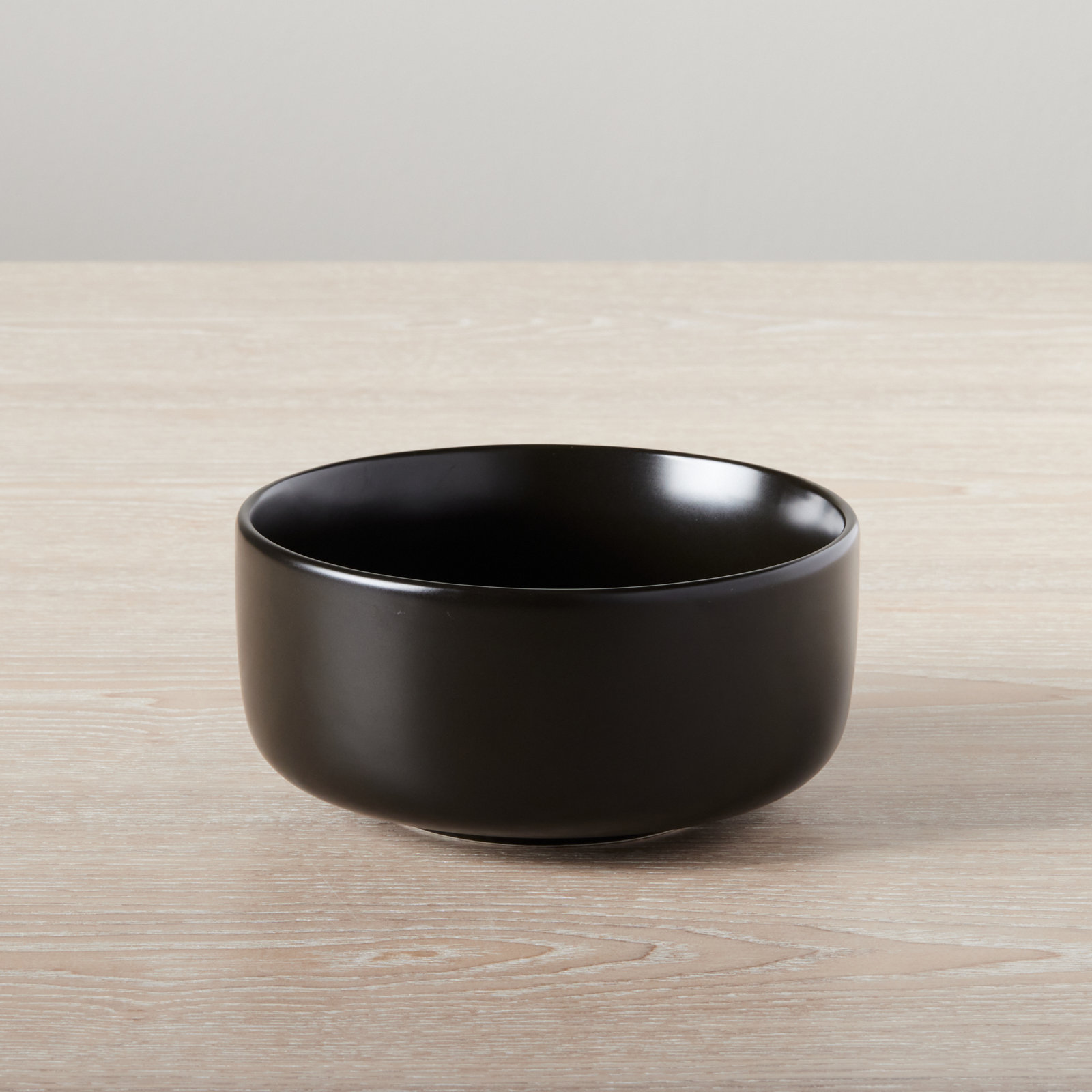 Malmesbury Straight Lip Stoneware Cereal Bowl, Black