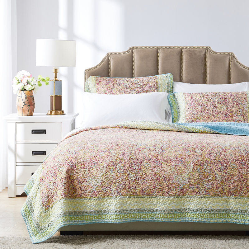 King Size Blue and Multicolor Microfiber Reversible Quilt Set