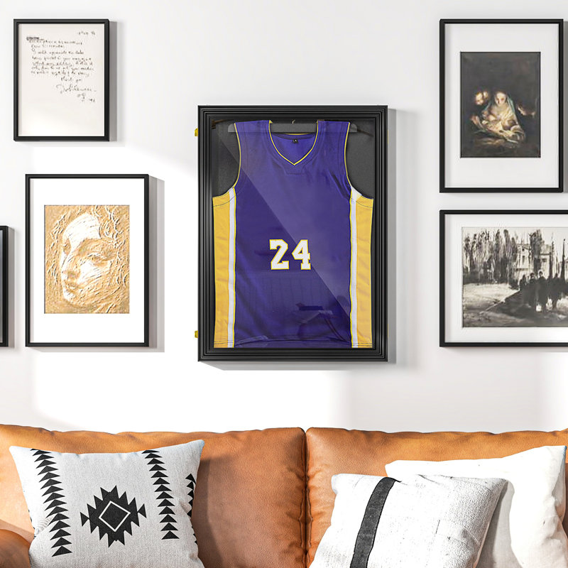 Présentoir à cadre noir 24 po x 32 po. - Avec 2 clés et un cintre. Parfait pour mettre en valeur des collections de casiers de soccer, de boîtes de baseball et de cintres, noir. Souvenirs idéaux