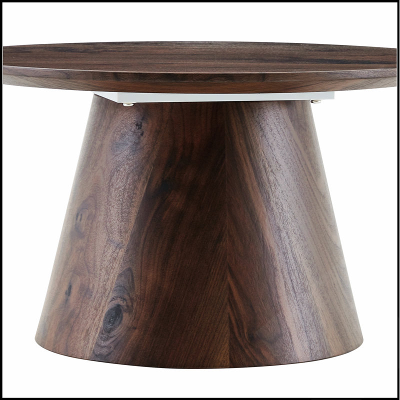 Table basse ronde en MDF imitation noyer, à la texture raffinée et au design polyvalent, idéale pour les salons modernes.
