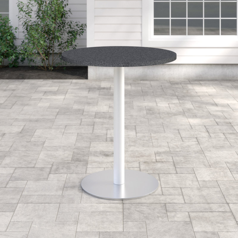 Table ronde 41 po Caspian, L 24 po x l 24 po