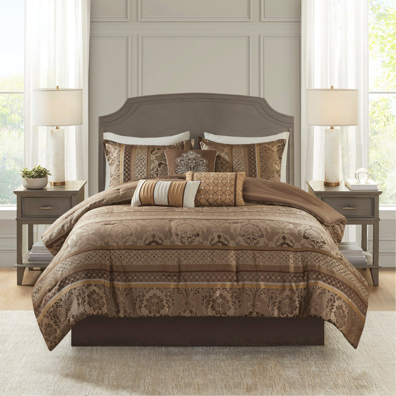 7 Piece Jacquard Comforter Set Brown/Gold, Brown/Gold, King Comforter + 6 Additional Pieces