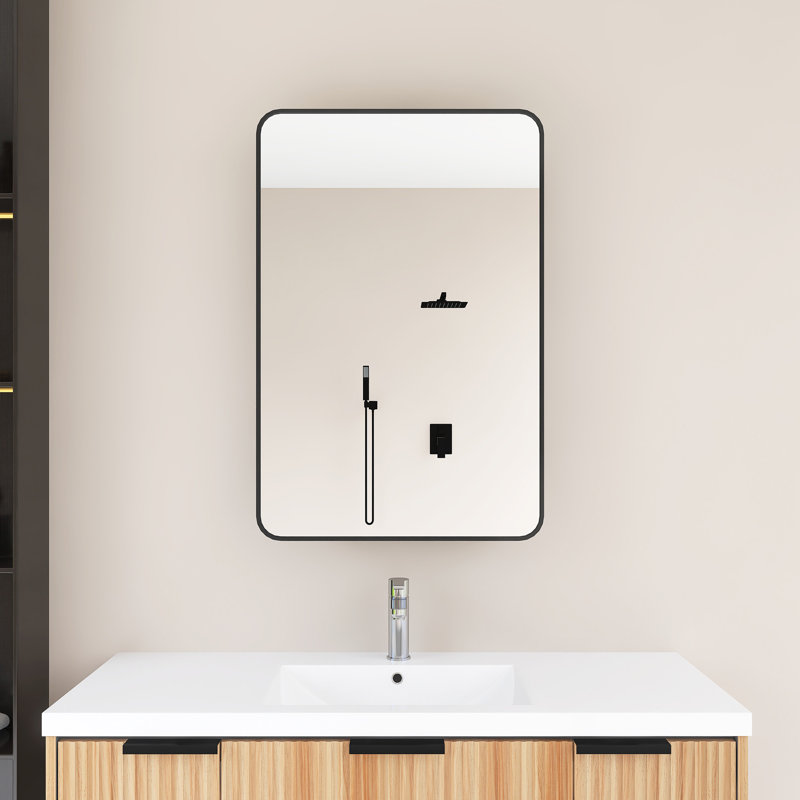 Pharmacie rectangulaire avec miroir, H 30 po x l 23 po x P 4,63 po