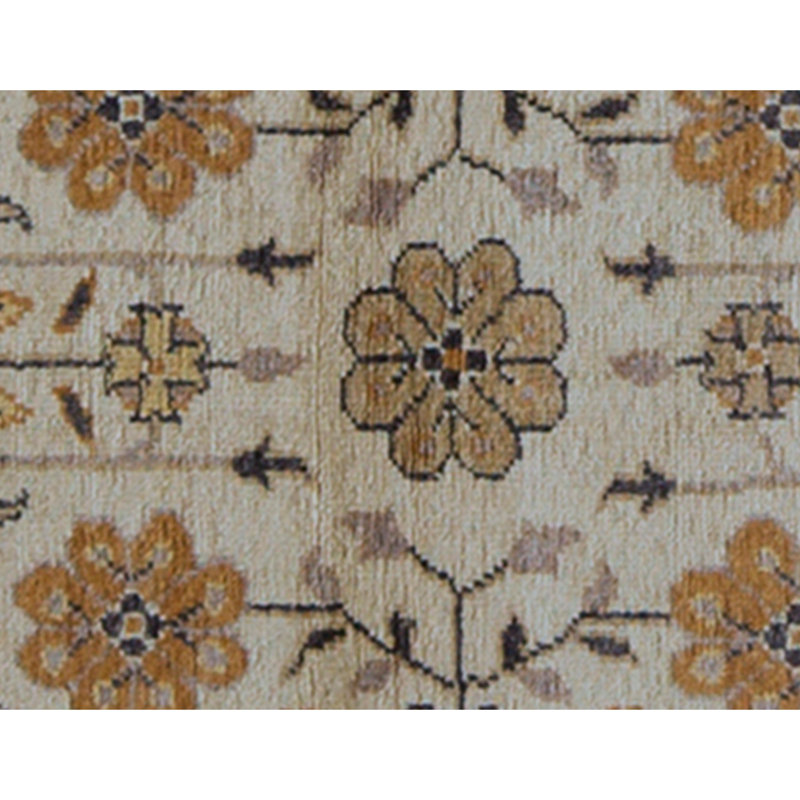 High-Quality Hand-Knotted Cream Area Rug