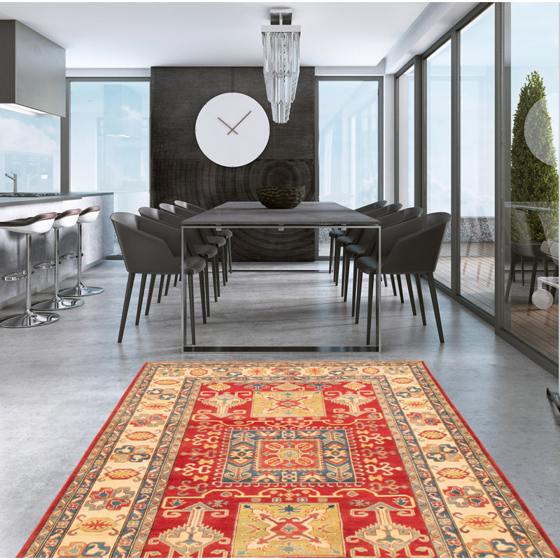 Tapis rouge Finest Ghazni 6 pi 7 po x 9 pi 4 po
