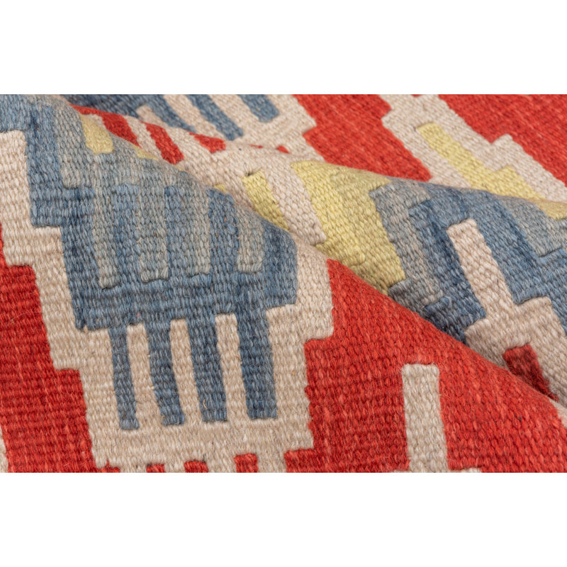 70377 Kilim