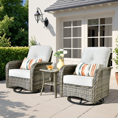 Chaises d'extérieur en osier pour 2 personnes avec table d'appoint Allcot pour 2 personnes