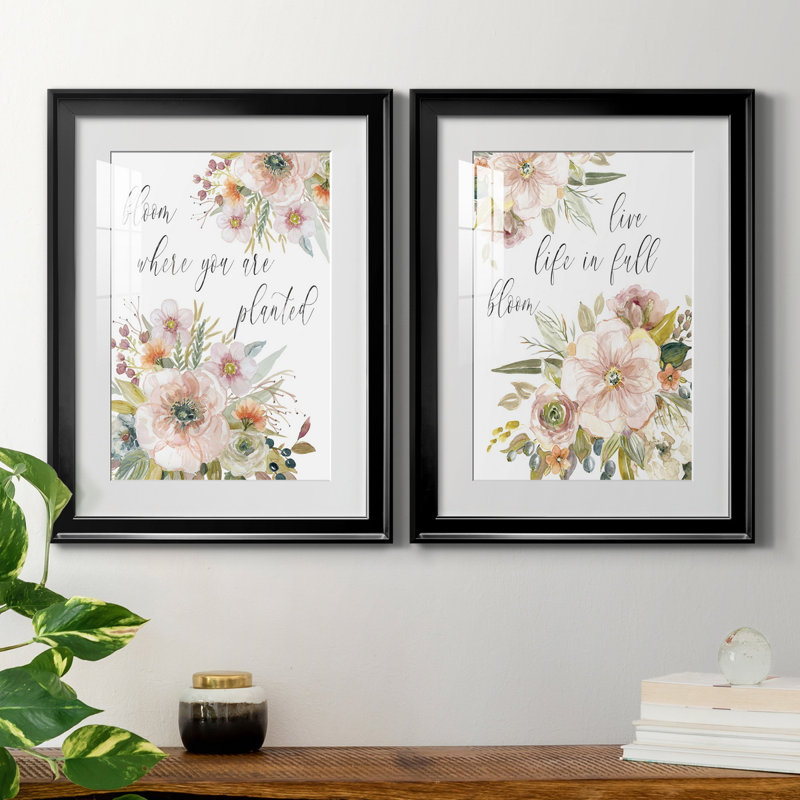 «Peach Bloom I», ensemble de 2 impressions, Blanc, H 18,5 po x l 49 po x P 1,5 po, Papier encadré noir