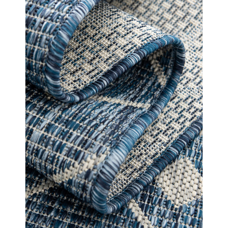 Innsbrook Geometric Indoor / Outdoor Rug, Rectangle 2' x 3'1"