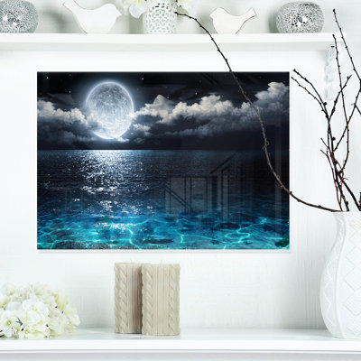 " Romantic Full Moon Over Sea "