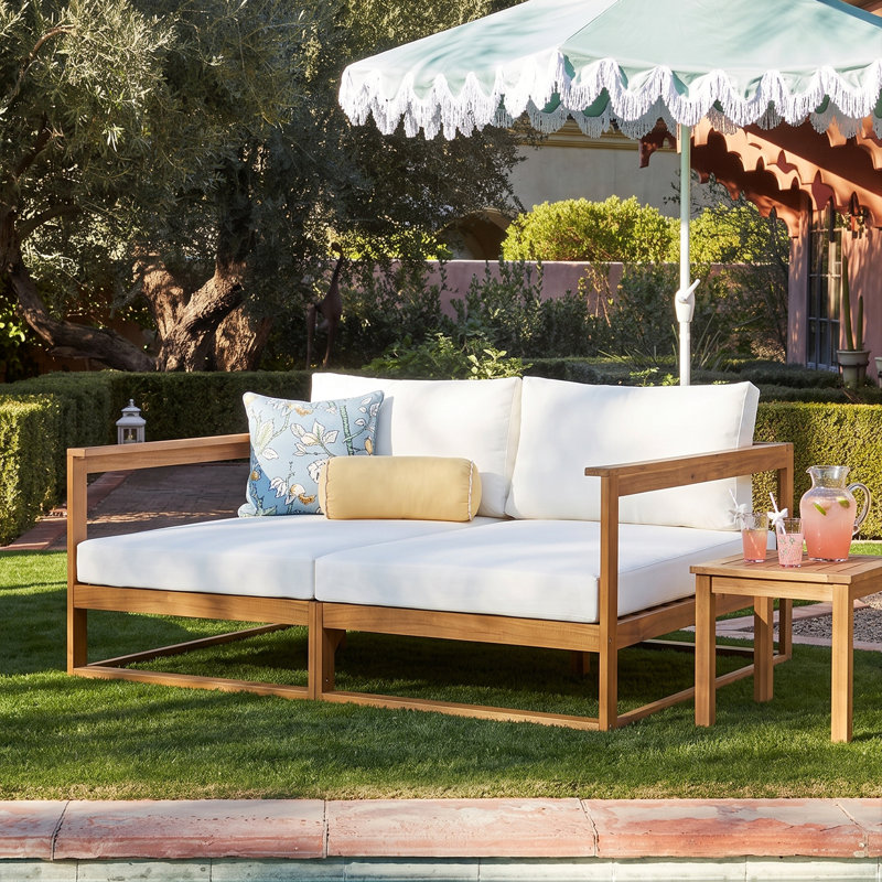 Lit de jour double d'extérieur en bois d'acacia avec coussins hydrofuges Quendor, Beige