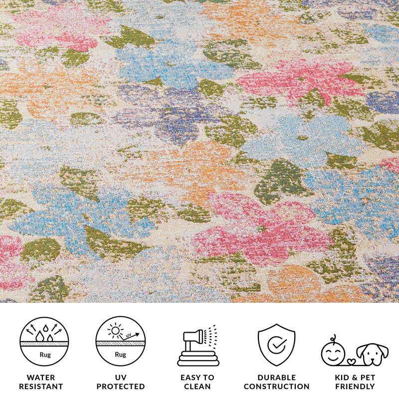 Laforet Performance Floral Indoor/Outdoor Area Rug, Rectangle 5'3" x 7'6"