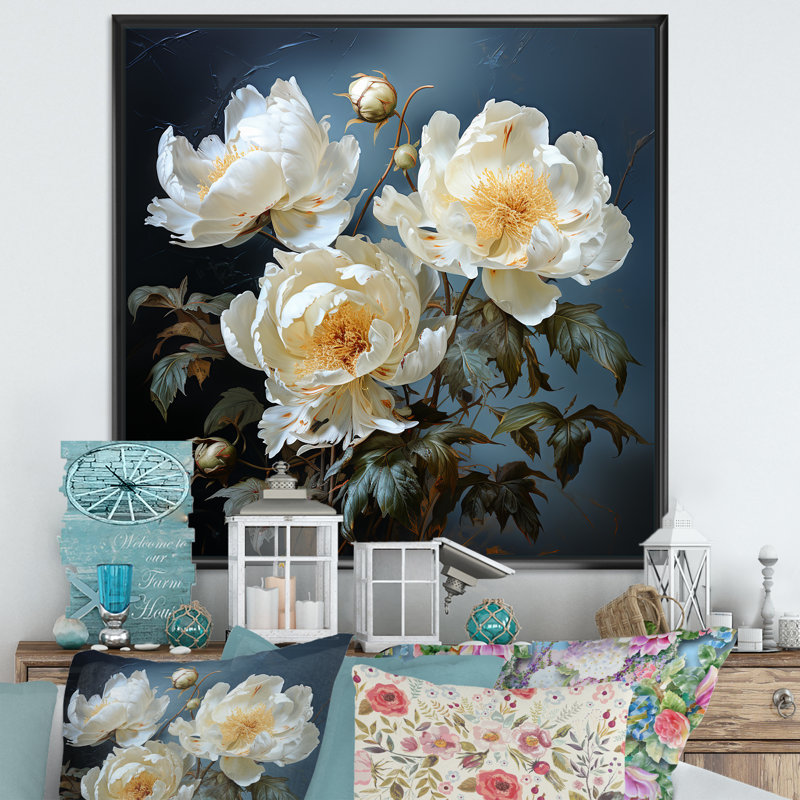Beige Whispers Of Peony V sur toile, Cadre flottant noir, H 36 po x l 36 po x P 1,5 po