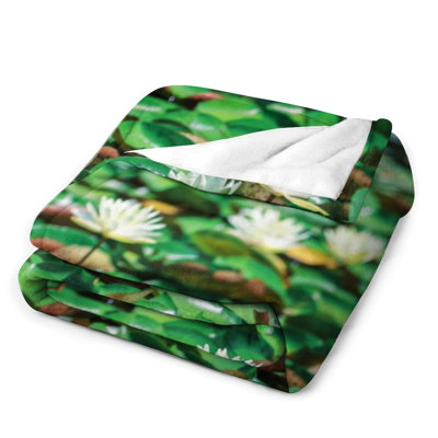 White Water Lilies Luxury Flannel Throw Blanket, Soft Warm Fuzzy Blanket for Living Room Sofa Bed Home Decor