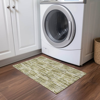 Tapis rectangulaire intérieur / extérieur 1 pi 8 po x 2 pi 6 po Neysa