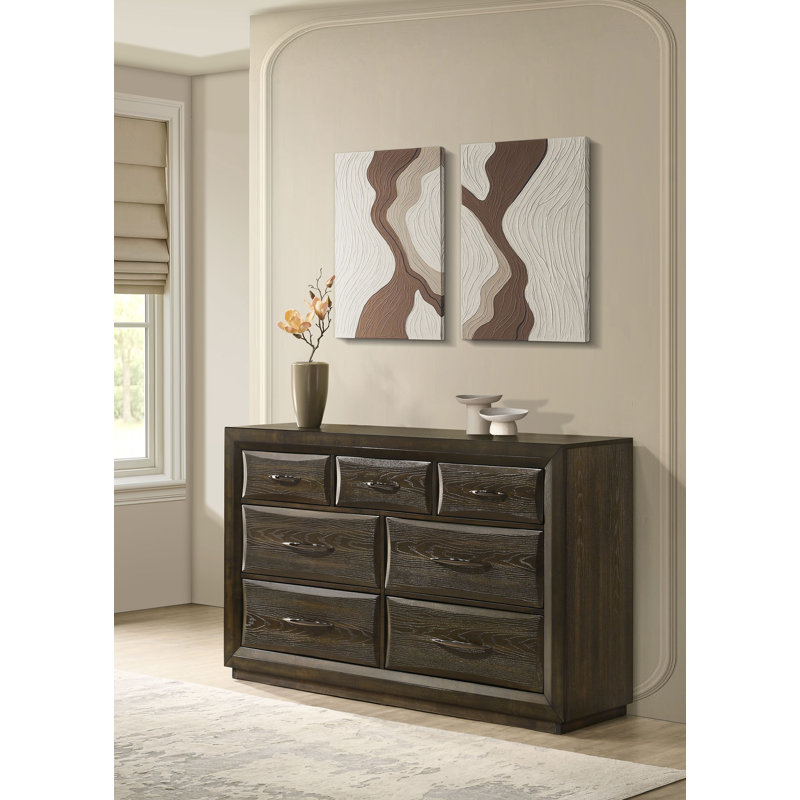 Arignote 7-Drawer Bedroom Dresser Cabinet Dark Oak