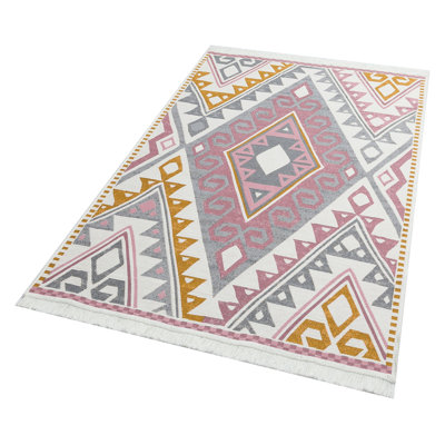 Arya Southwestern Area Rug