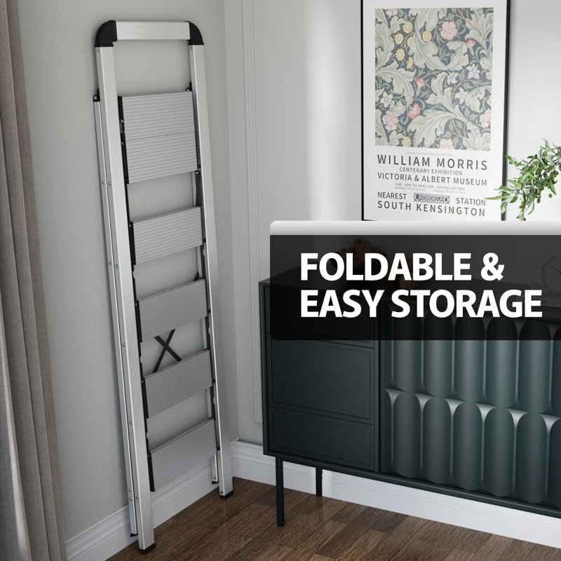 5- Step Aluminium Lightweight Folding Step Ladder, Silver