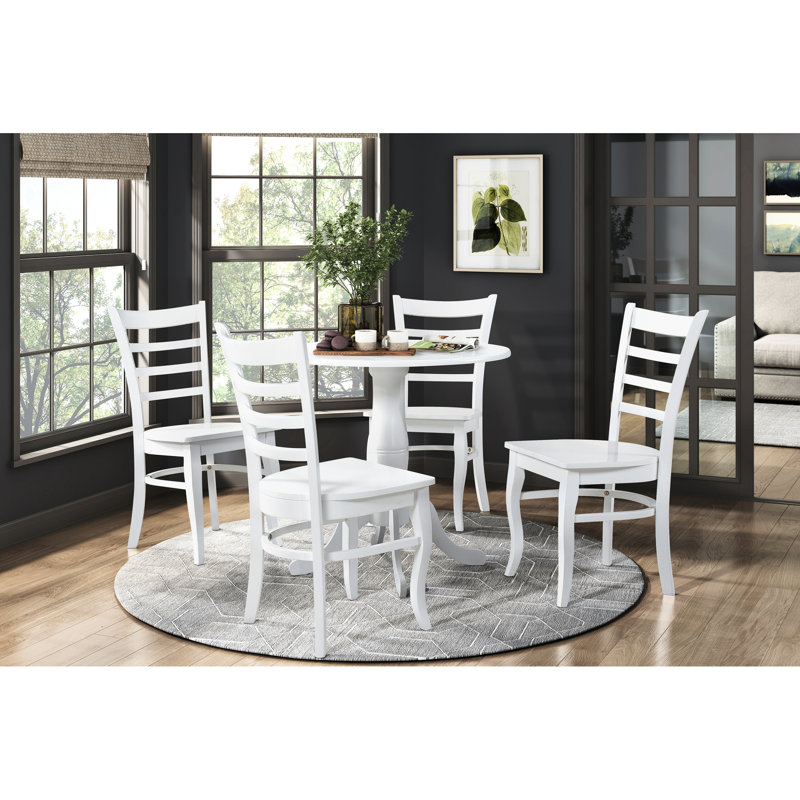 Table ronde blanche en bois avec base à piédestal pour une décoration intérieure décontractée, sièges 4, bois
