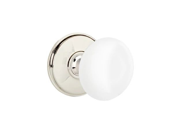 Ensemble de mortaise intérieure Emtek Passage avec rosette Watford et bouton en porcelaine blanc glacé (LH), Nickel poli