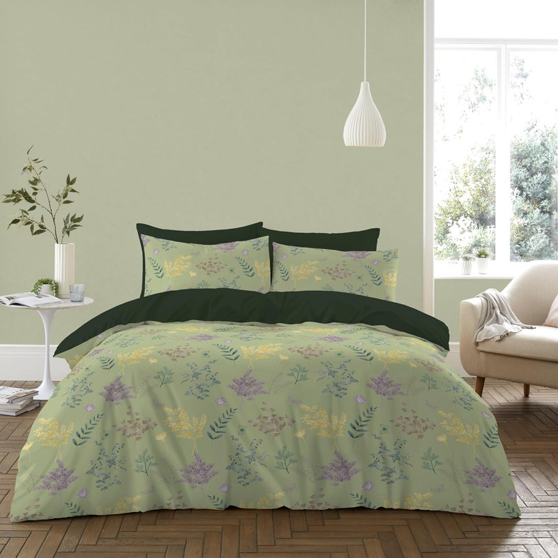 100% Polyester Duvet Cover Set, King Duvet Cover Set + 3 Additional Pieces, Green
