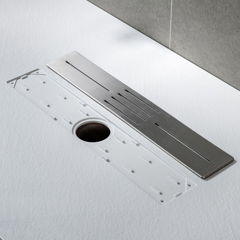 Base de douche à surface solide l 47,25 po x P 31,5 po, antidérapante, profil bas, incurvée, accessible en fauteuil roulant