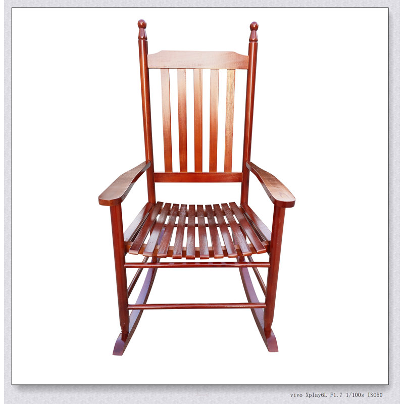 Chaise berçante en bois massif avec dossier à lattes pour une détente et une utilisation extérieure durable, Brun