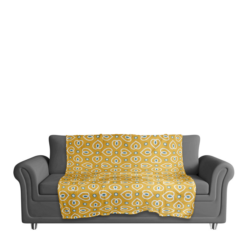 Yellow Heart Pattern Fleece Throw Blanket