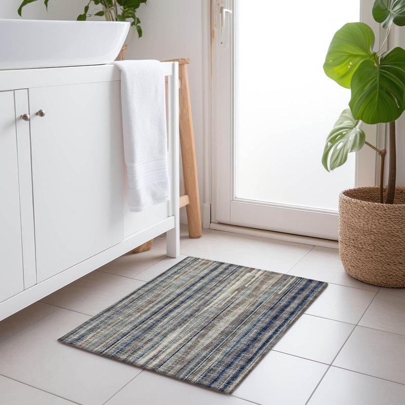  Tapis Premium lavable à la machine Myalee AMF31, Rectangle 1 pi 8 po x 2 pi 6 po