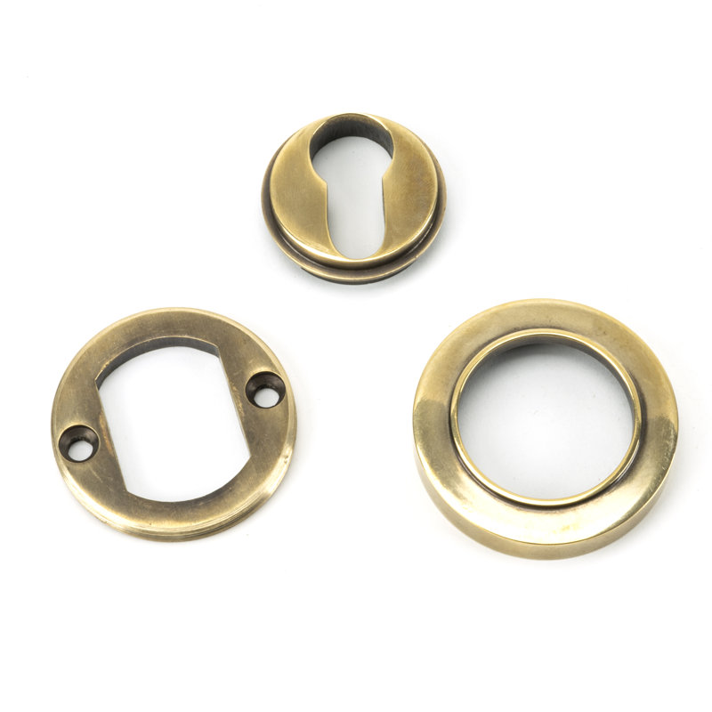 Escutcheon Door Accessory, Aged Brass