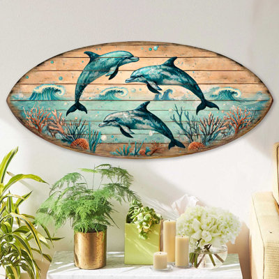 Planche de dauphins, art mural planche de surf - décoration côtière en bois fabriquée à la main par G.Debrekht - plage, océan, décor
