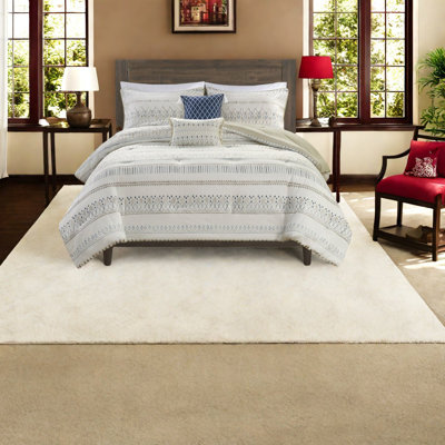 Hypoallergenic 5 Piece Comforter Bedding Set, Polyester, Farmhouse Style, Perfect For Home