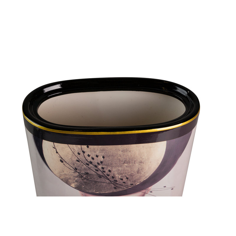 Ceramic / Porcelain Decorative Urns & Jars