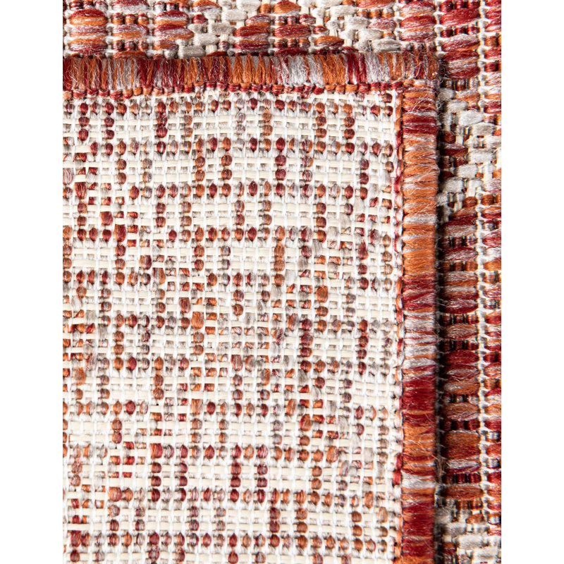 Tapis rouge rouille intérieur / extérieur Julieta, Octogone 5 pi 3 po x 5 pi 3 po