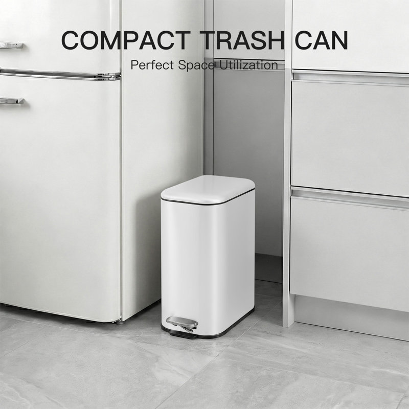Poubelle compacte 1,3 gallons avec couvercle visible, 1.3 Gallons, White