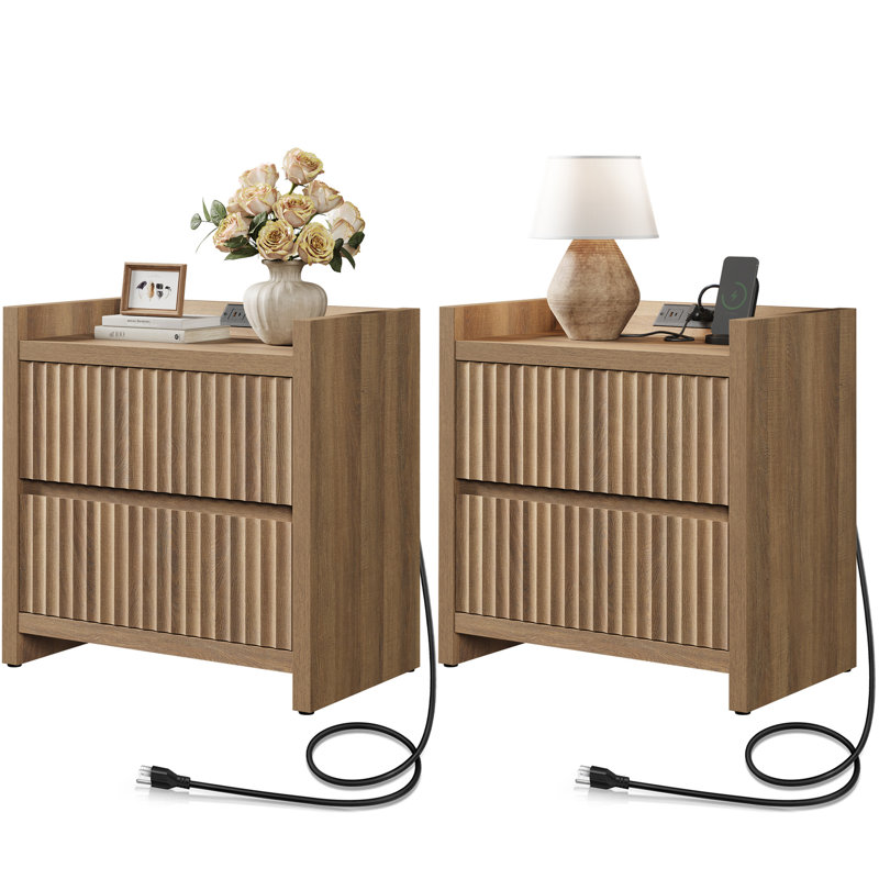 Allete Modern Fluted 2-Drawer Nightstand With Charging Station, Caramel Oak