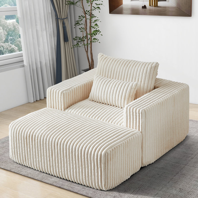 Très grande chaise longue d'intérieur avec repose-pieds 62,5 po Latitude Run®, aucun assemblage requis, Beige