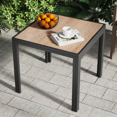 Table d'appoint carrée pour l'extérieur en bois avec protection contre les rayons UV