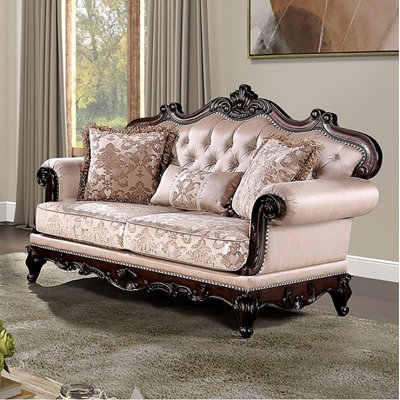 Nafne Loveseat