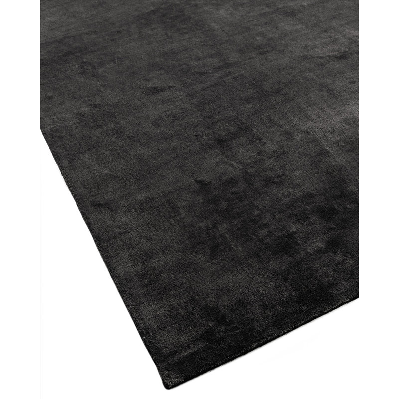 Linen Solid Area Rug in Charcoal