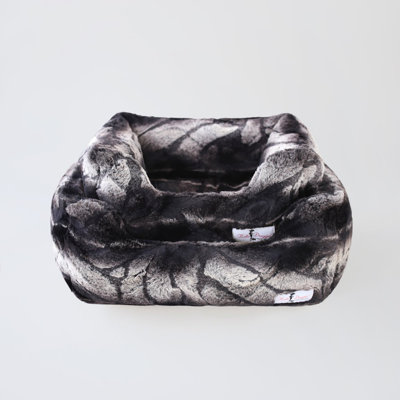 Deluxe Animal Print Polyester Pet Bed