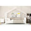 Lit plateforme simple en métal blanc - choix de chambre à coucher moderne. Fabrication robuste. Pas de sommier tapissier. Processus d'assemblage simple. 75 po x 39,2 po. Poids de 42 lb. Hauteur de 63,8 po. 18 pièces de lattes incluses
