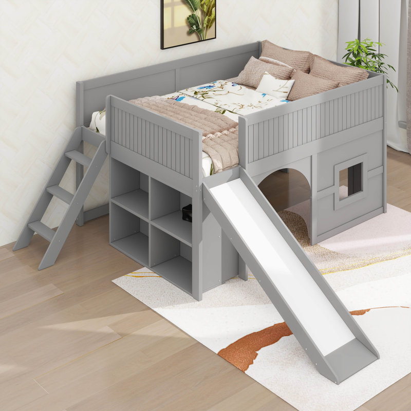 Lit mezzanine double pleine grandeur avec glissade et tablettes, cadre de lit mezzanine en bois à fonctions multiples avec tablettes de rangement, portes et fenêtres