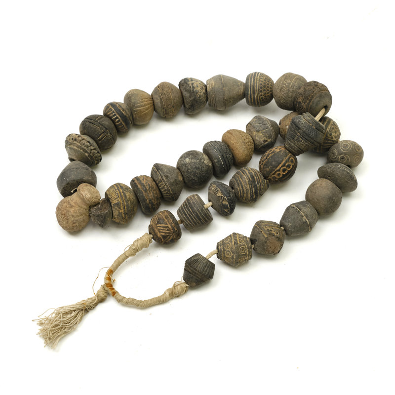 Lily's Living Vintage Africa Colored Clay Bead Extra Large(18" Long With 2"D), 2" H x 16" W x 2" D