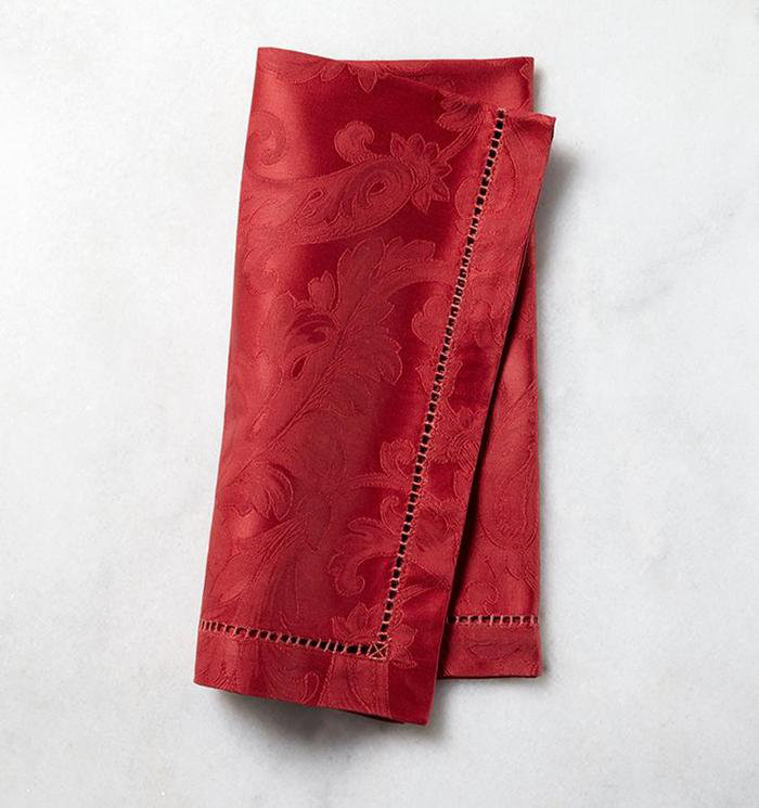 Acanthus Cotton Square Napkins, Garnet