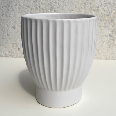 Matte White Ribbed Planter
