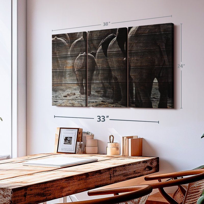 «Wooden Textured Elephants» sur toile, H 24 po x l 38 po x P 1,25 po