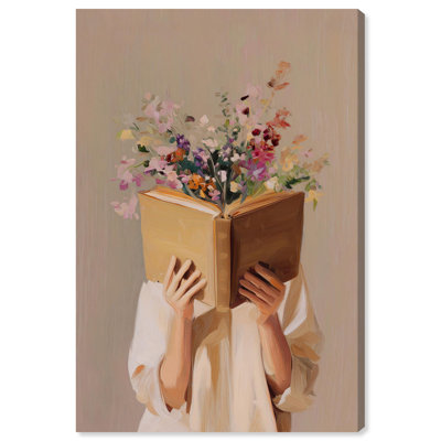 «Reading in Petals», reproduction d'art sur toile par Art Remedy