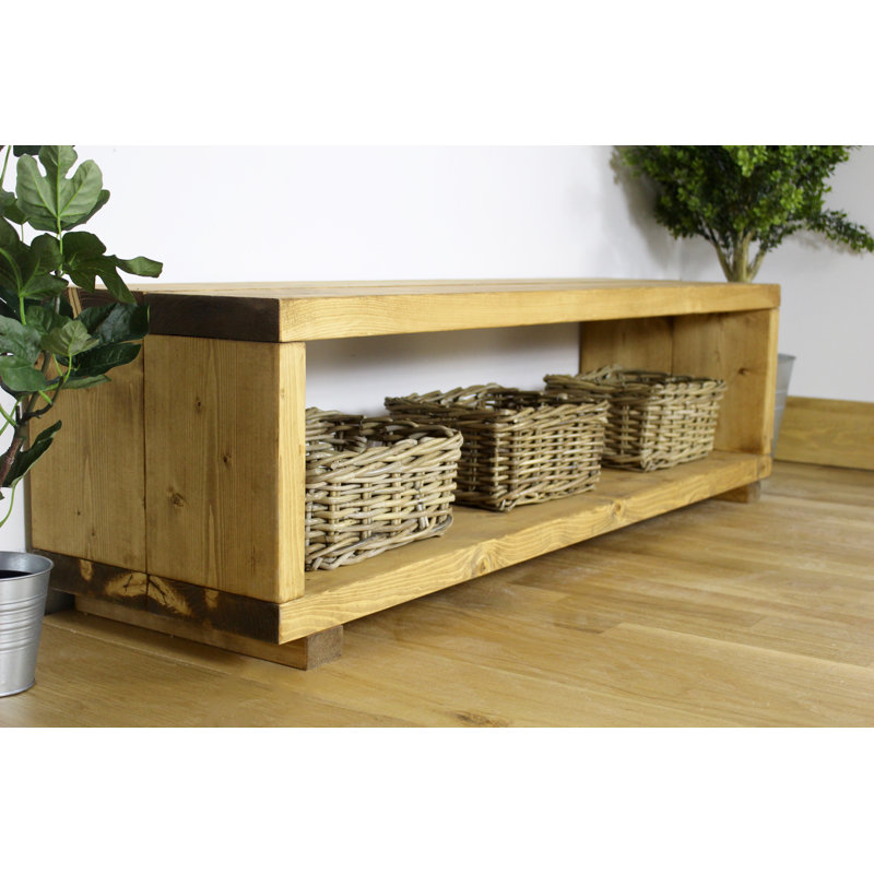 Del Norte TV Stand, 40cm H x 140cm L x 40cm W